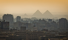Kahire Elinizin Altında